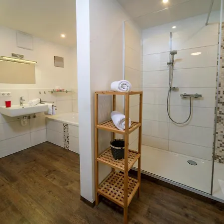 Alpenstyle 1 * بفرونتن